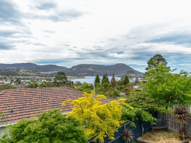 31 Sunshine Road, Austins Ferry TAS 7011
