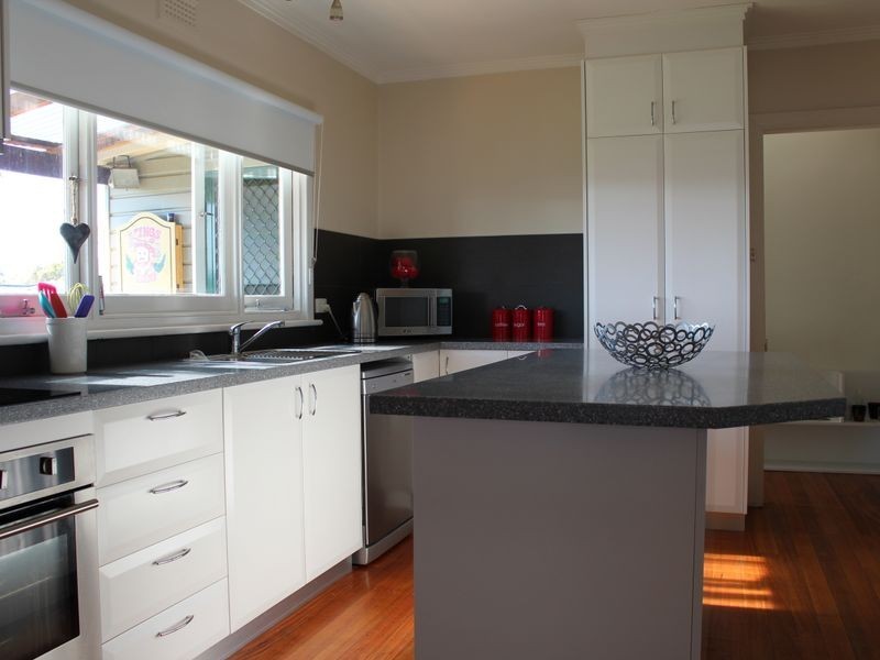 5 Narillan Street, Claremont TAS 7011