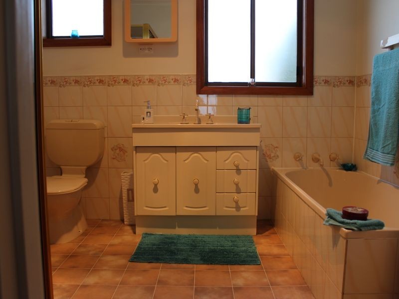 5 Narillan Street, Claremont TAS 7011