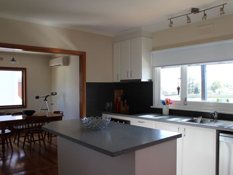 5 Narillan Street, Claremont TAS 7011