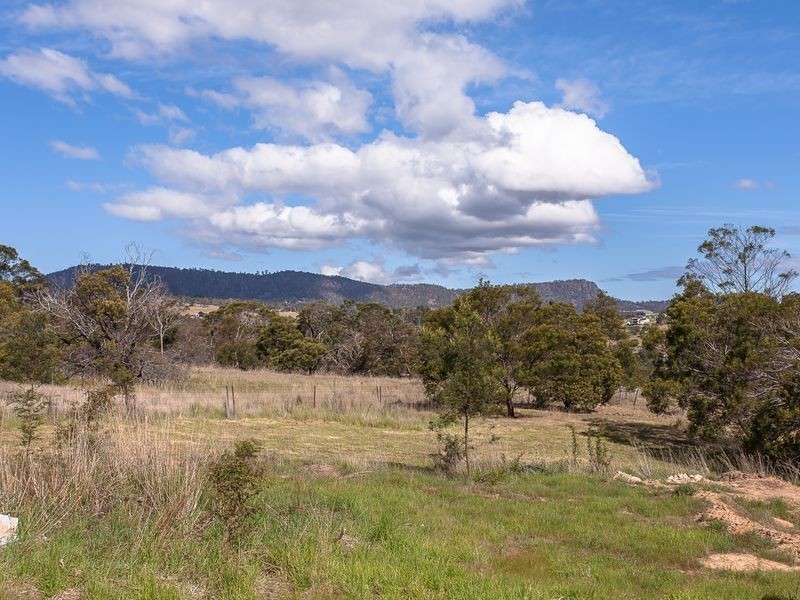 60 Upton Drive, Honeywood TAS 7017