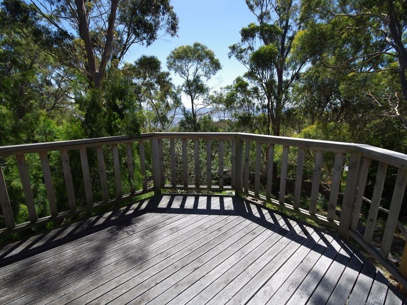 65 Olinda Grove, Mount Nelson TAS 7007