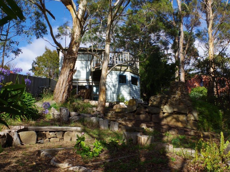 65 Olinda Grove, Mount Nelson TAS 7007