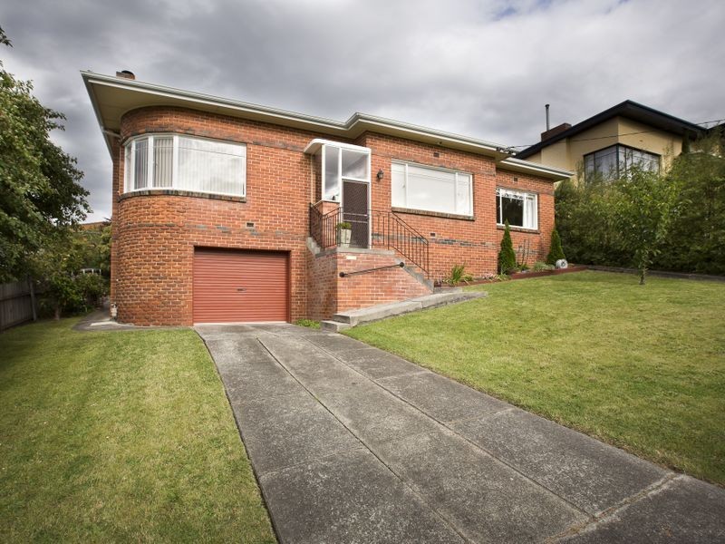 26 Edge Avenue, Lenah Valley TAS 7008