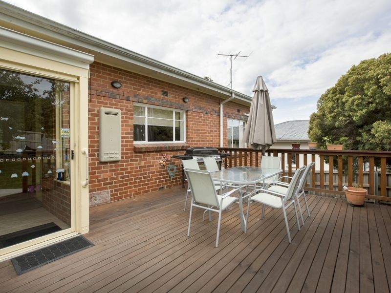 26 Edge Avenue, Lenah Valley TAS 7008