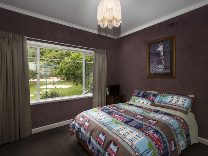 26 Edge Avenue, Lenah Valley TAS 7008