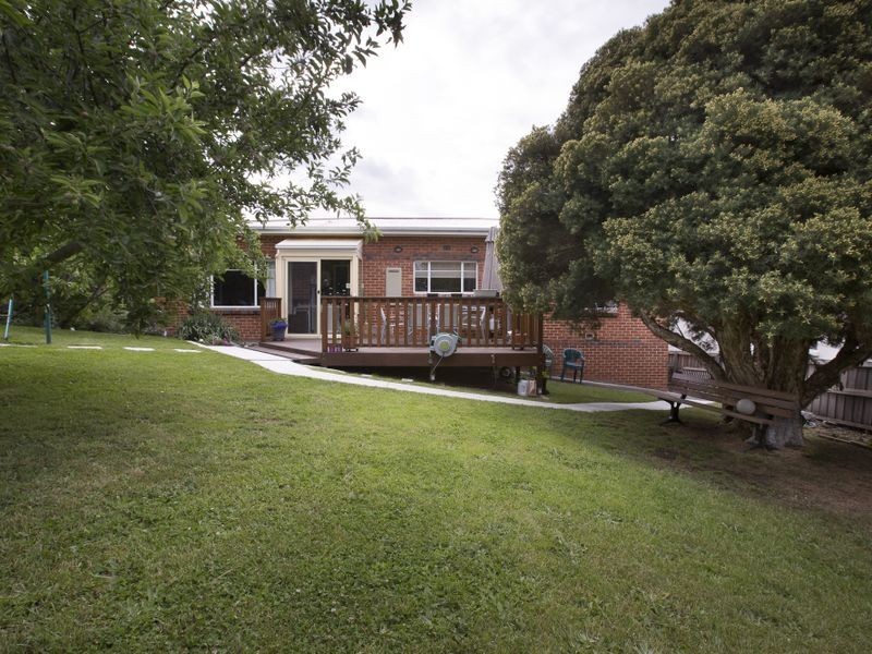 26 Edge Avenue, Lenah Valley TAS 7008