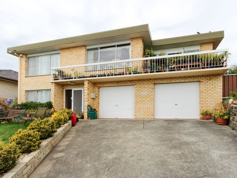 32 Alwyn Road, Lenah Valley TAS 7008