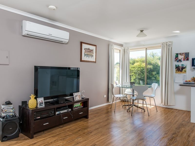 3/6 Broadby Drive, Lenah Valley TAS 7008