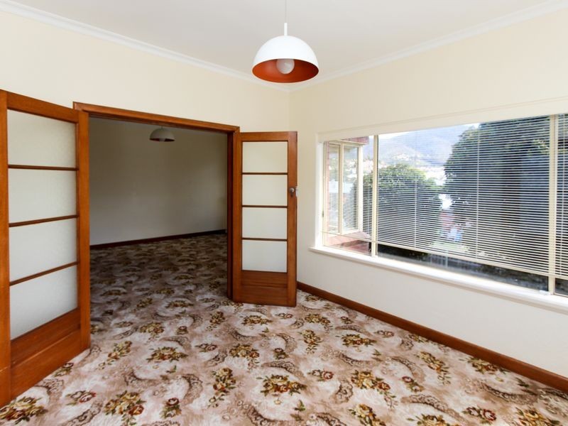 8 Roseville Place, Glenorchy TAS 7010