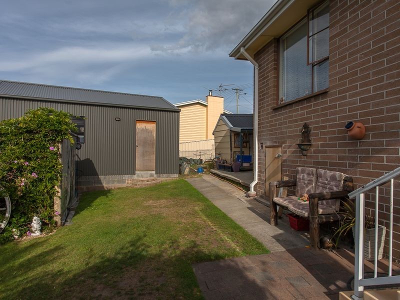 4 Currajong Street, Mornington TAS 7018