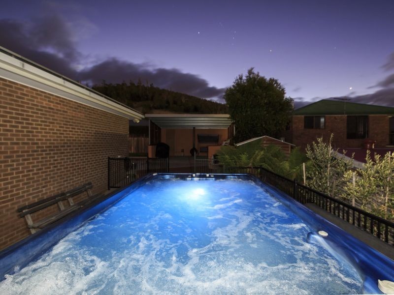 10 Lesdelle Street, Claremont TAS 7011