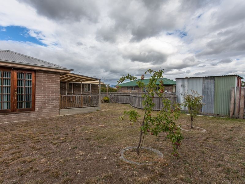 8 Tottenham Road, Gagebrook TAS 7030