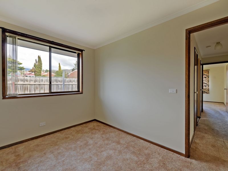 2/4 Ruthwell Street, Montrose TAS 7010