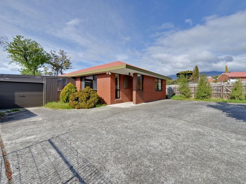 2/4 Ruthwell Street, Montrose TAS 7010