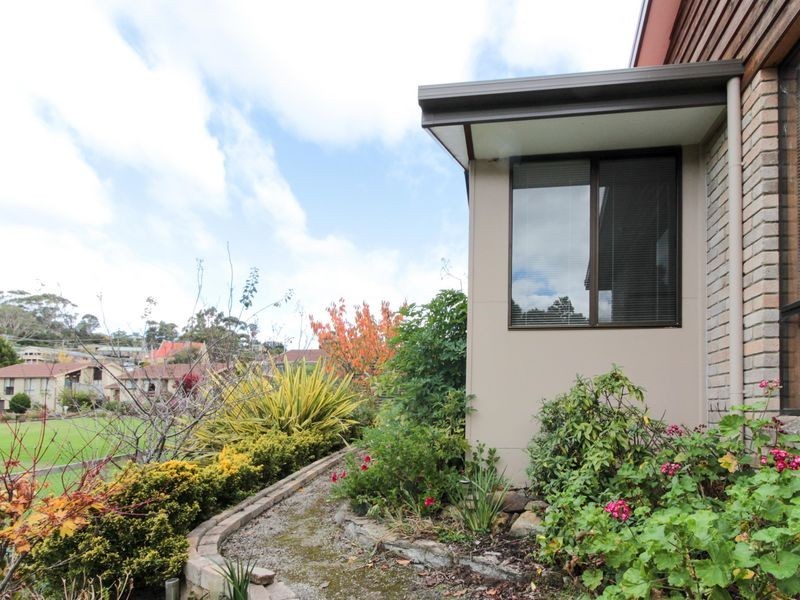 1/7 Channel Highway, Kingston TAS 7050