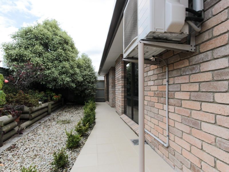 1/7 Channel Highway, Kingston TAS 7050