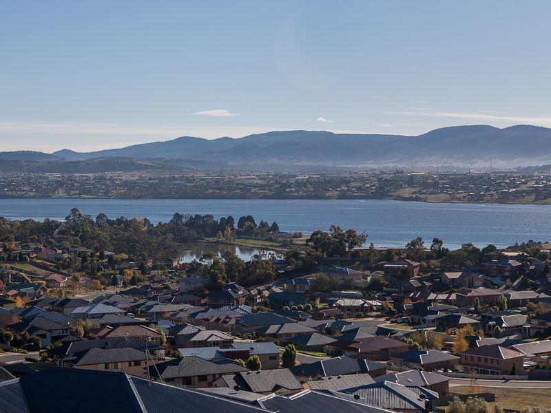 59 Arncliffe Road, Austins Ferry TAS 7011