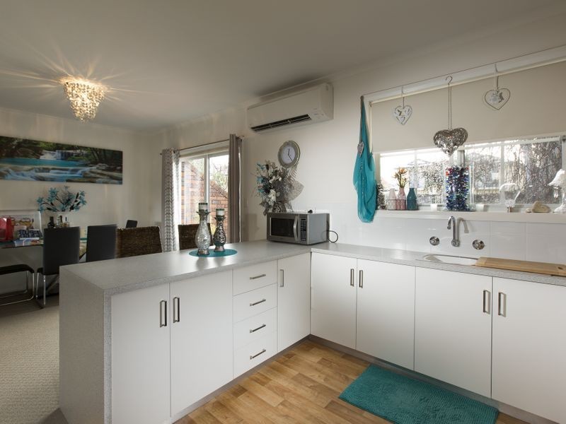 Unit 6 5-7 Luttrell Avenue, Bellerive TAS 7018