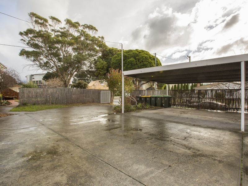 Unit 6 5-7 Luttrell Avenue, Bellerive TAS 7018