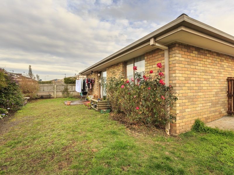 37/23b Cadbury Road, Claremont TAS 7011