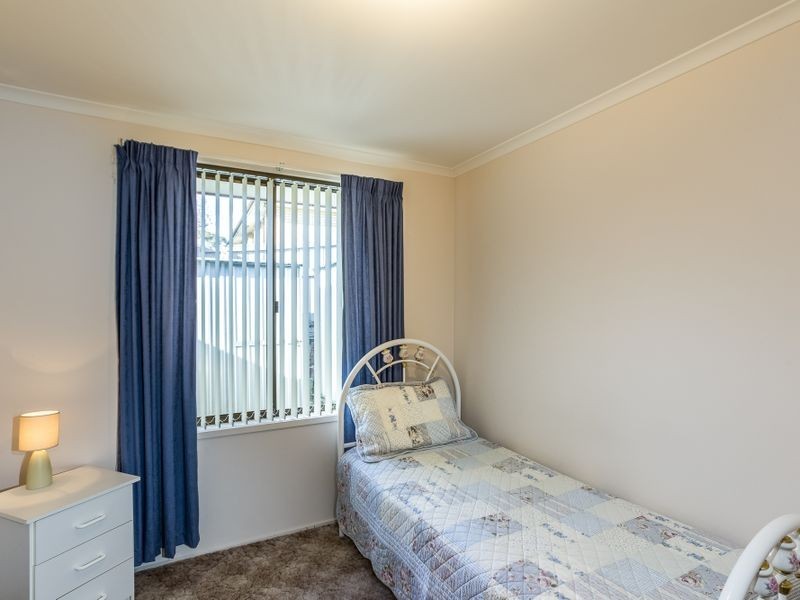 2/12 Penguin Drive, Glenorchy TAS 7010