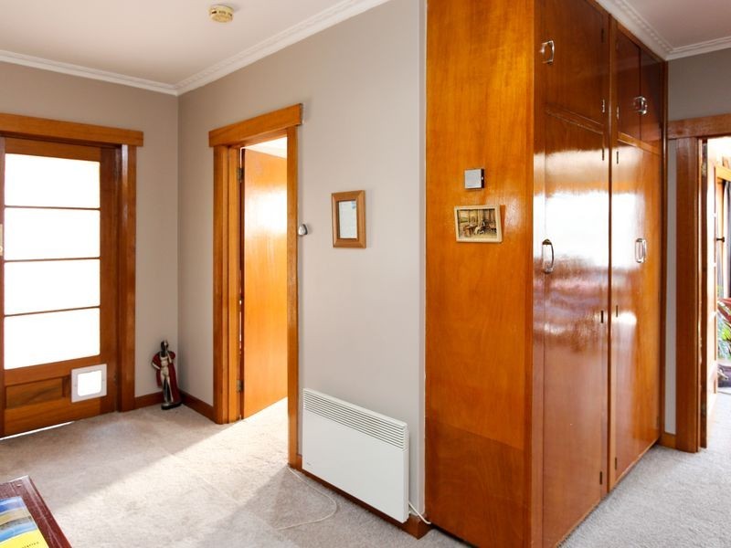 11 Barclay Crescent, Rosetta TAS 7010