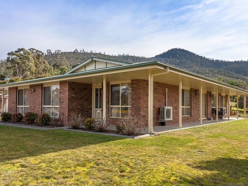 6 Pegasus Drive, Dromedary TAS 7030