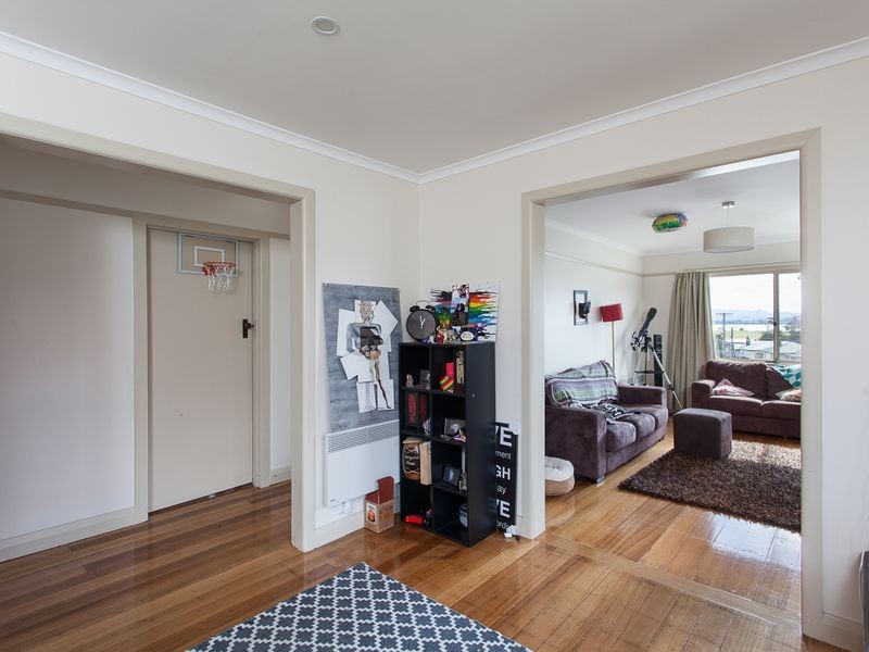 68 Renfrew Circle, Goodwood TAS 7010