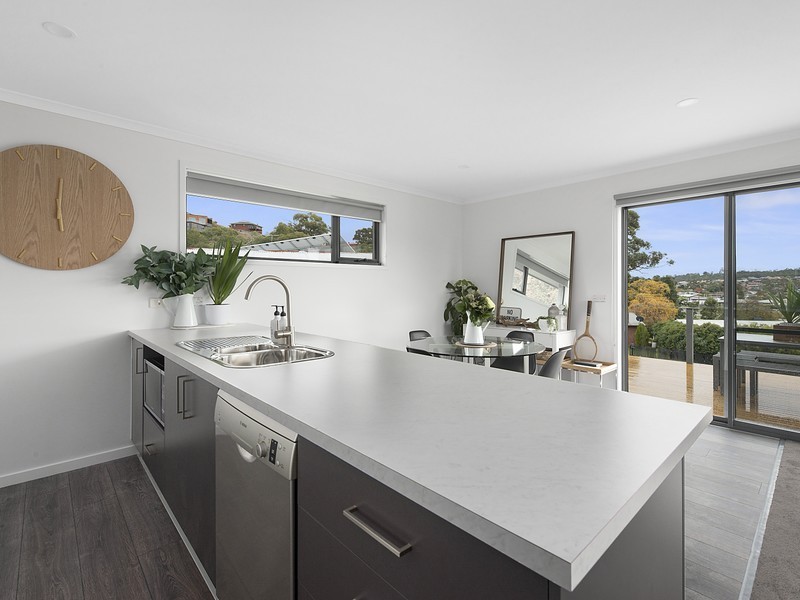 18 Carnegie Street, Claremont TAS 7011