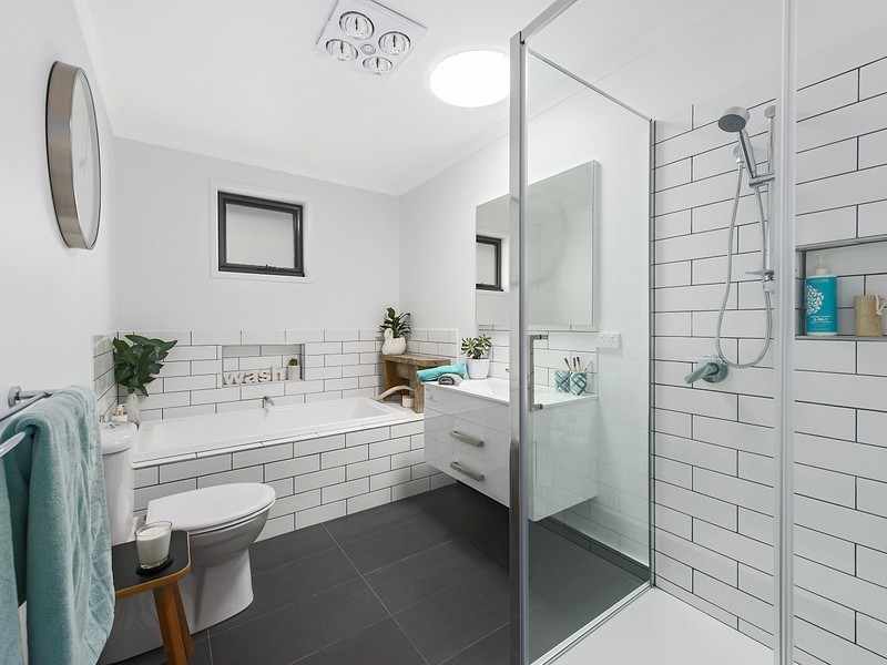 18 Carnegie Street, Claremont TAS 7011