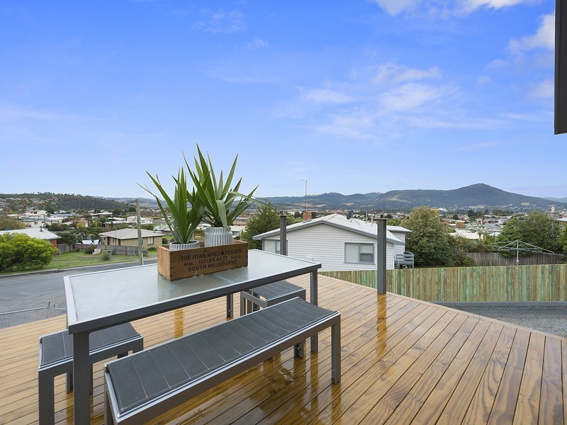 18 Carnegie Street, Claremont TAS 7011