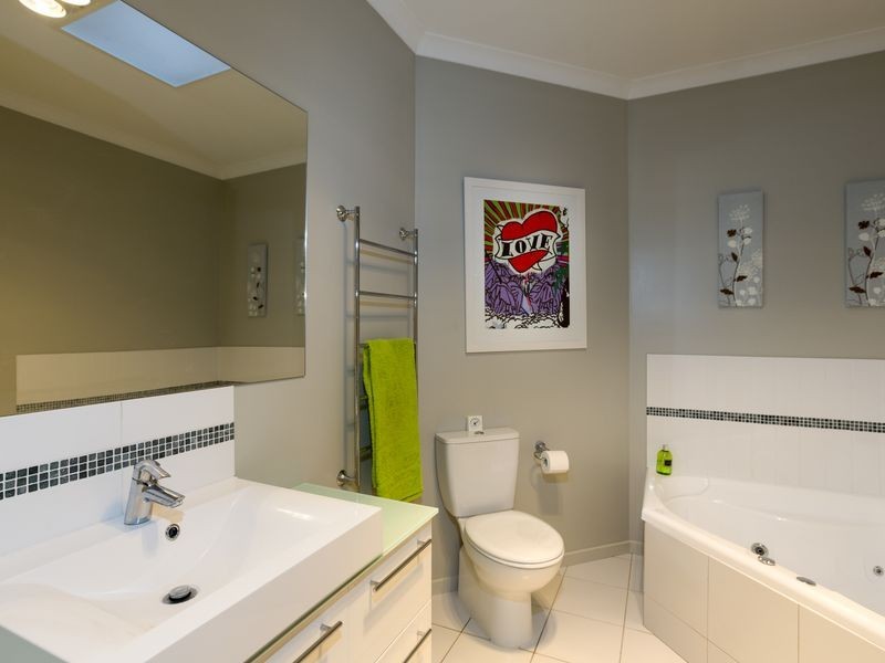 2/8 Sawyer Avenue, West Moonah TAS 7009