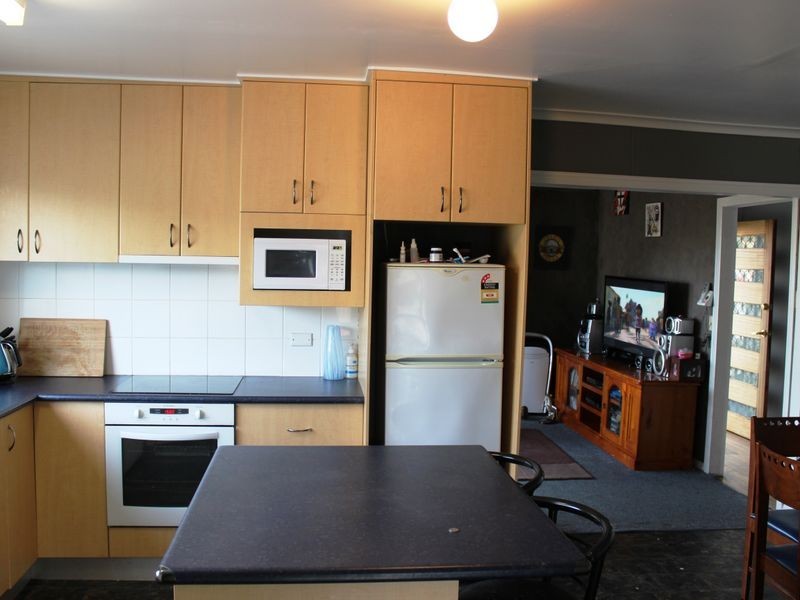 13 Andrews Street, New Norfolk TAS 7140