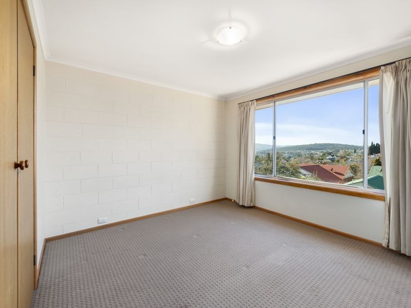 4/67 Giblin Street, Lenah Valley TAS 7008
