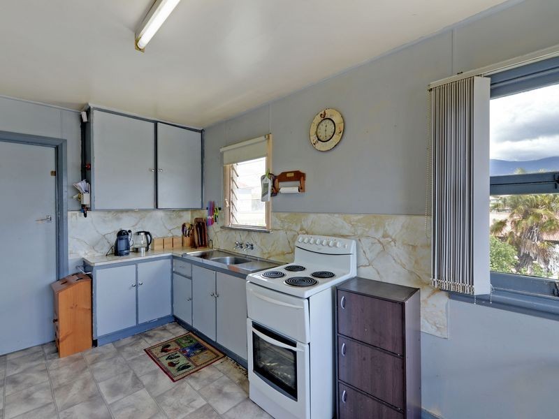 8 Blair Street, Lutana TAS 7009