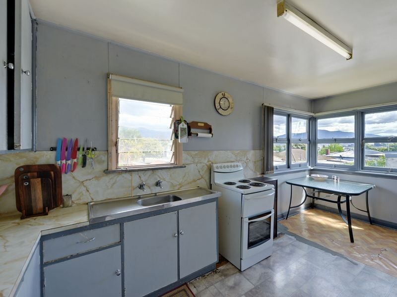8 Blair Street, Lutana TAS 7009