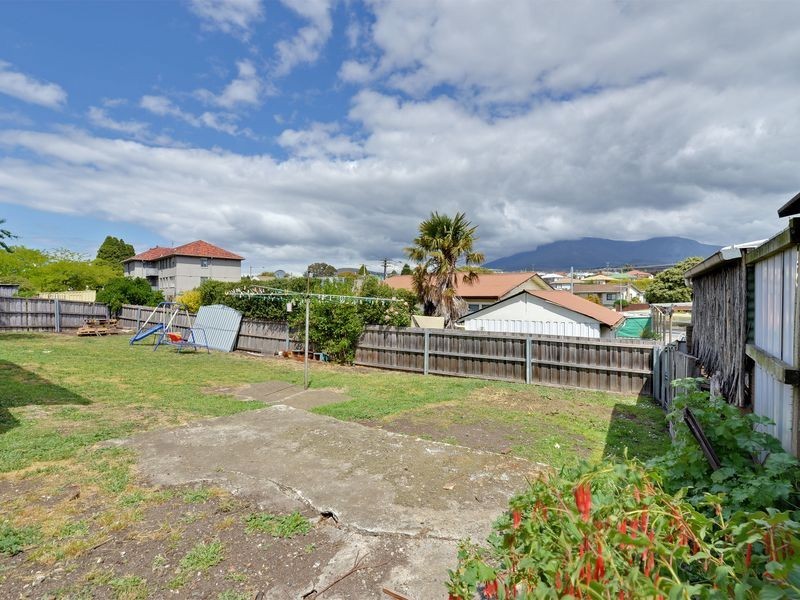 8 Blair Street, Lutana TAS 7009