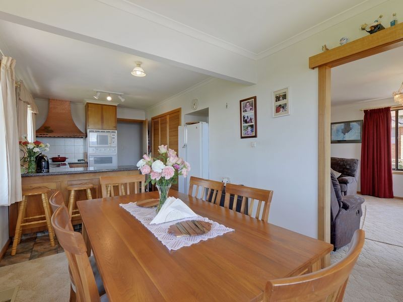 8 Binya Street, Glenorchy TAS 7010