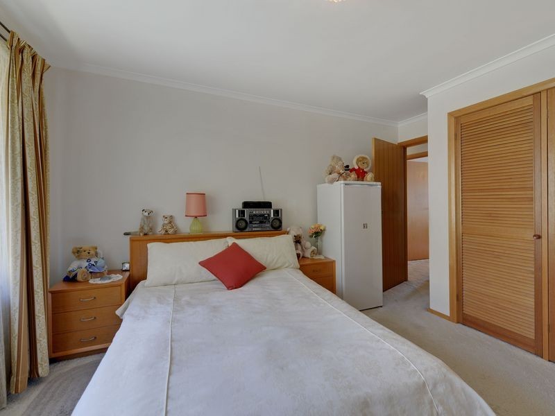 8 Binya Street, Glenorchy TAS 7010