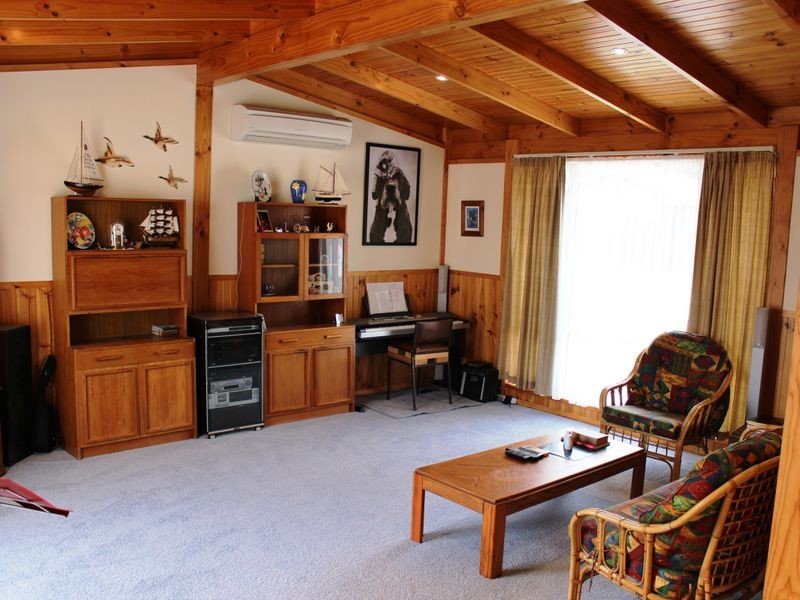 1 Young Street, Carlton TAS 7173