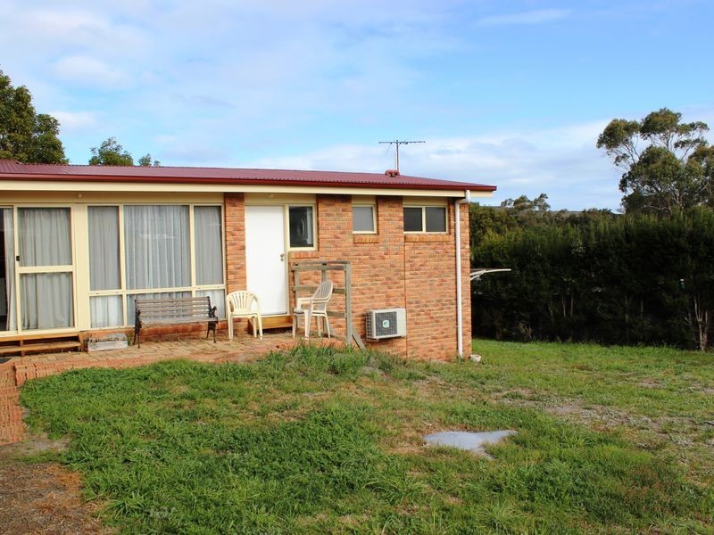 1 Young Street, Carlton TAS 7173