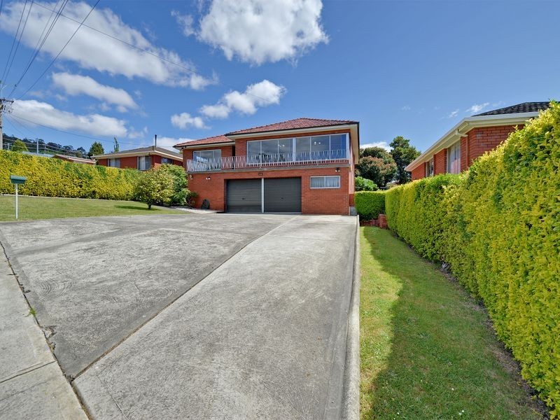 12 Tavistock Road, Austins Ferry TAS 7011