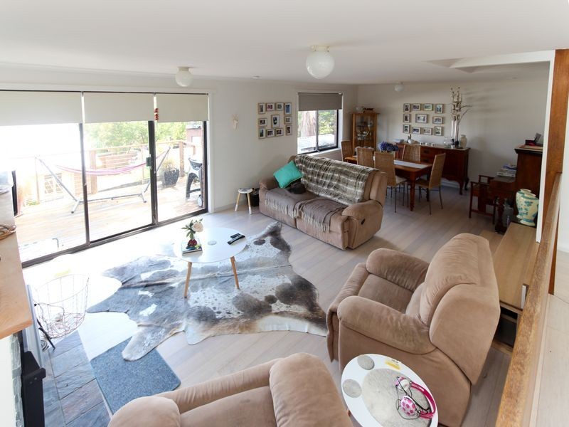 37 Robin Court, Lindisfarne TAS 7015