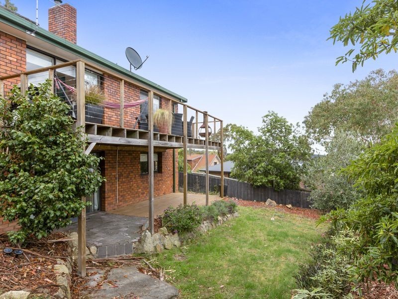 37 Robin Court, Lindisfarne TAS 7015