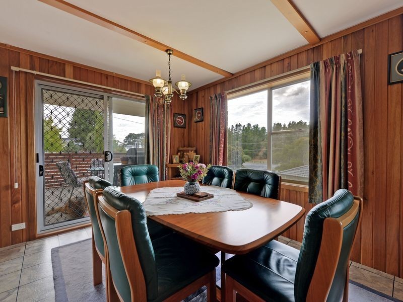 5 Arncliffe Road, Austins Ferry TAS 7011