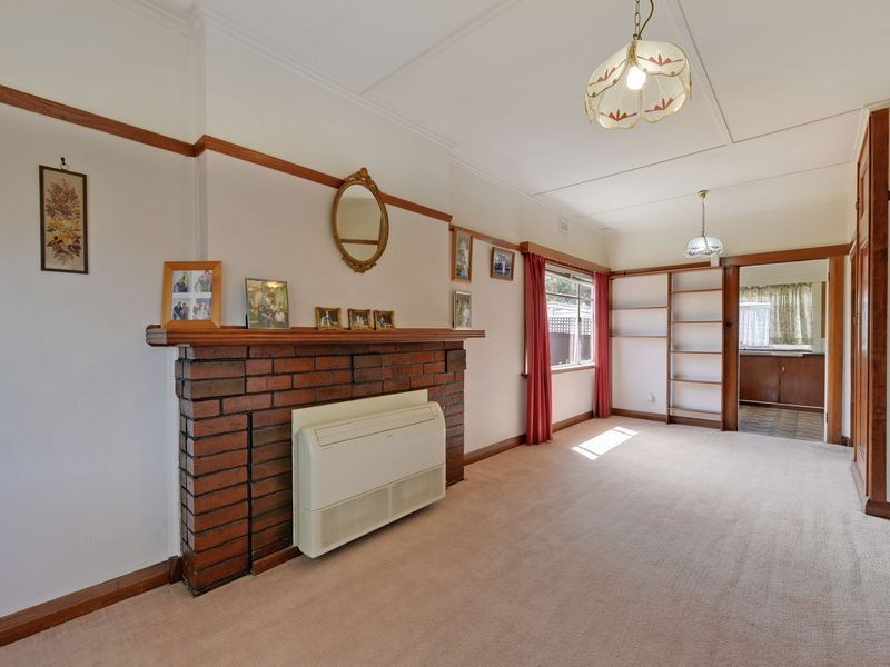 2 Gloucester Crescent, Lutana TAS 7009