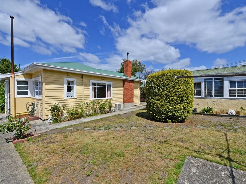 2 Gloucester Crescent, Lutana TAS 7009