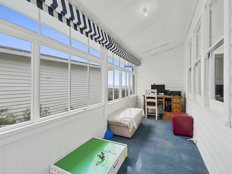 14 Gordon Avenue, Mount Stuart TAS 7000