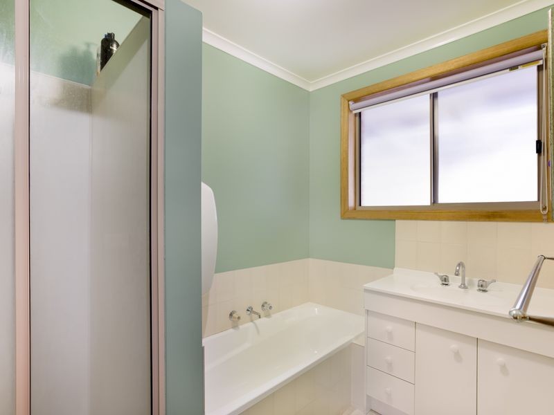 2/109 Berriedale Road, Berriedale TAS 7011